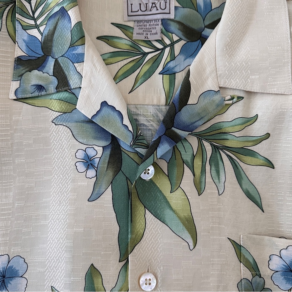 Luau 100% Silk Hawaiian Shirt sz XL - Cream & Blue